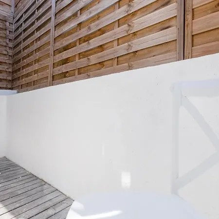 Alcantara Charm 3Br Apartments-2